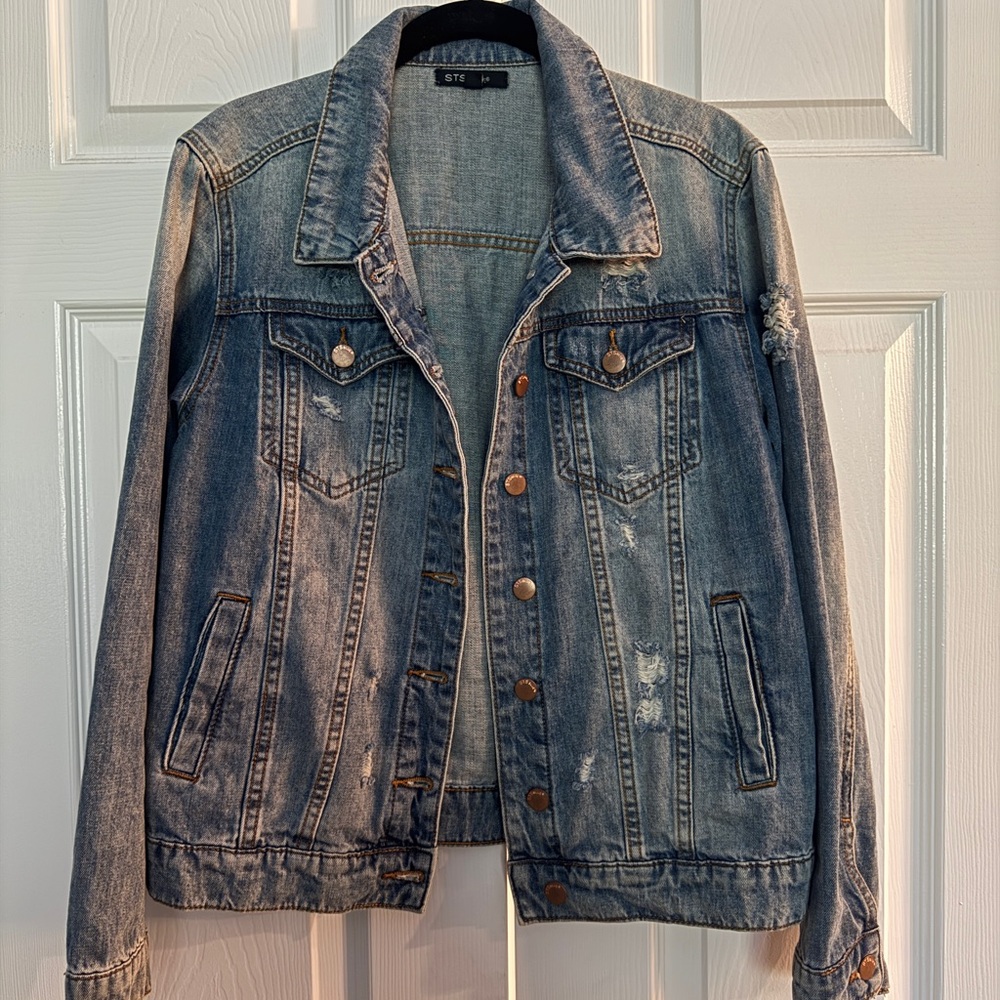 STS blue Jean jacket size Small